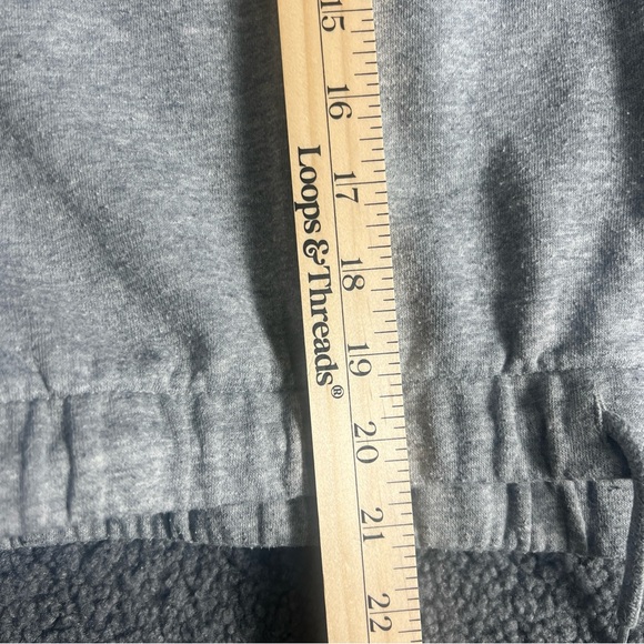 Ripzone  Grey Fleece Full Zip Long Sleeved Cropped Hoodie LARGE - Picture 7 of 8